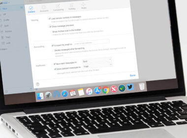 How to automatically forward icloud emails to another email account