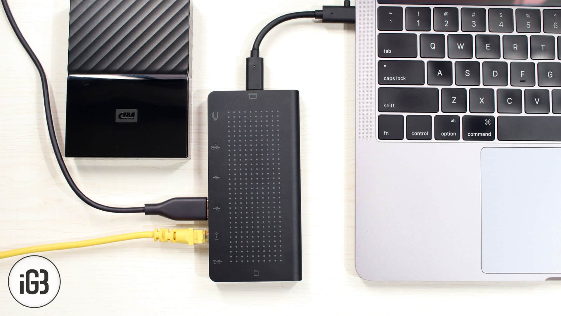 Twelvesouth staygo usb c hub