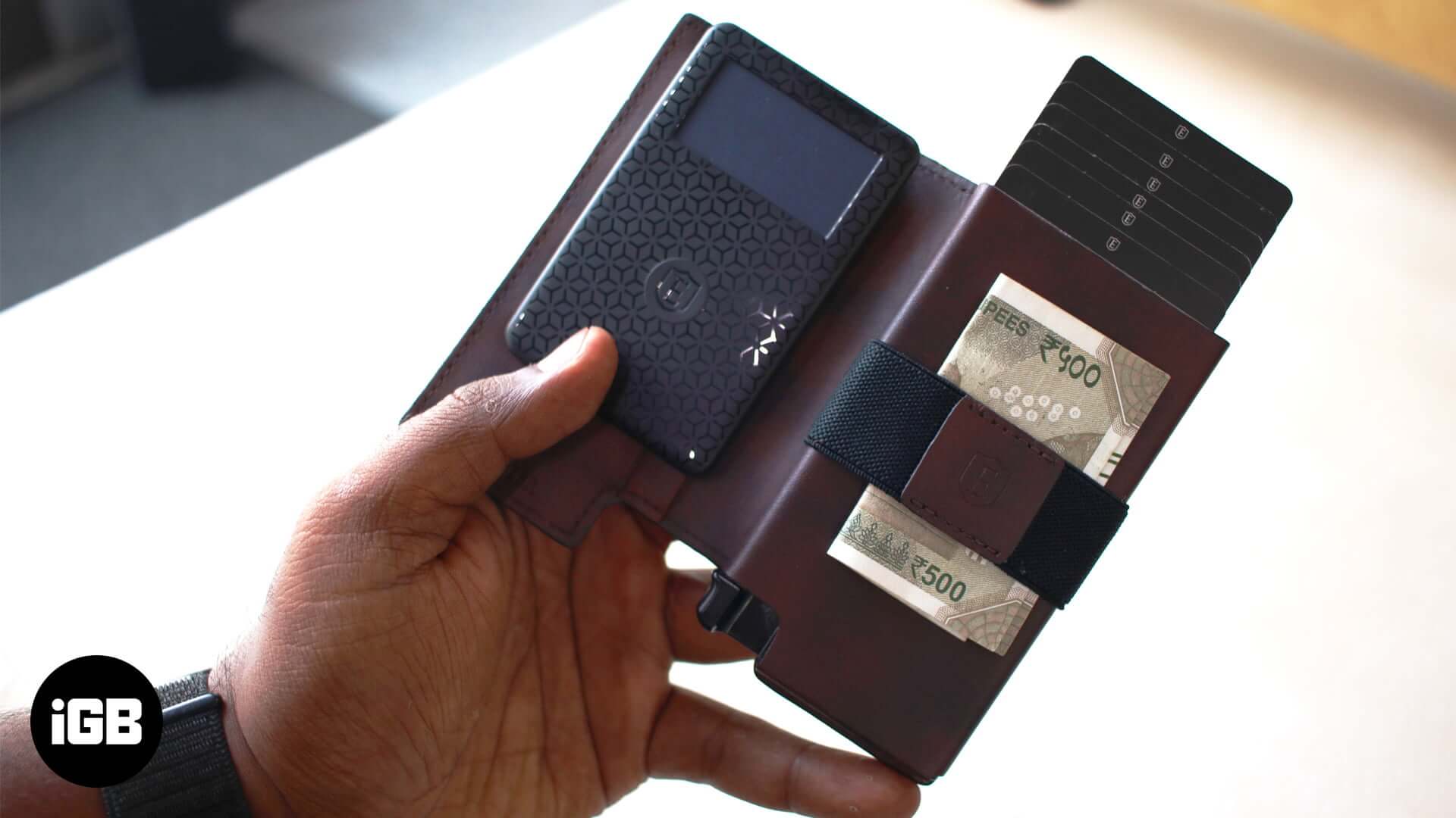 Review of ekster modular secretary and parliament smart wallet