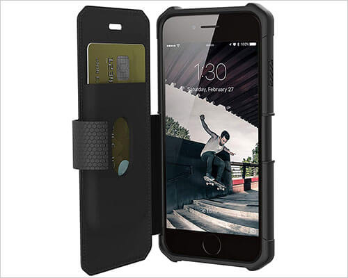 URBAN ARMOR GEAR iPhone 7 Flip Case