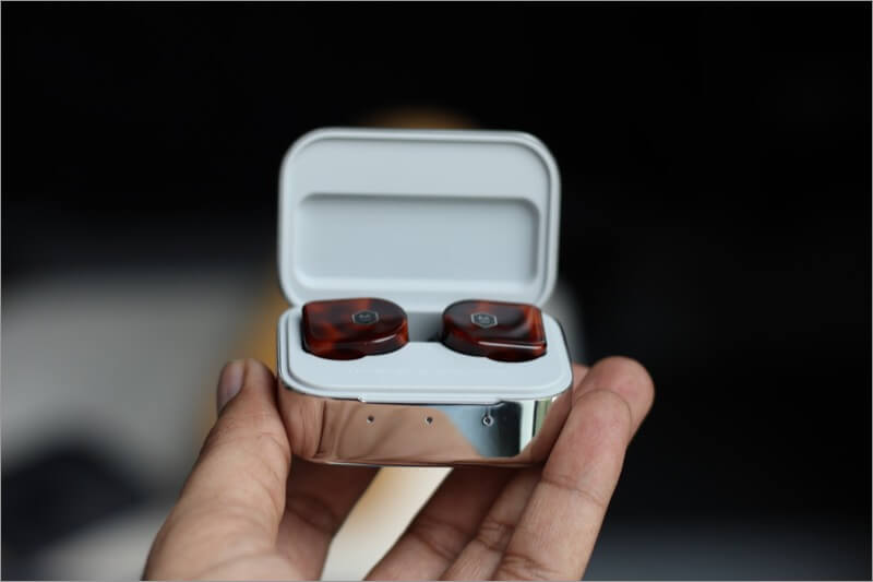 mw07 plus earbuds in stainless case