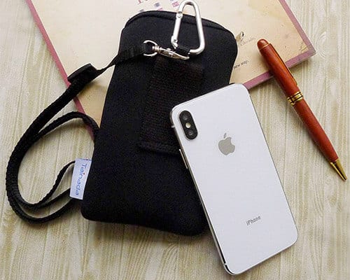 Tainada iPhone X-Xs Sleeve