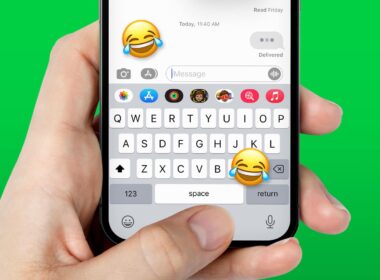 Cool imessage typing gif prank on iphone