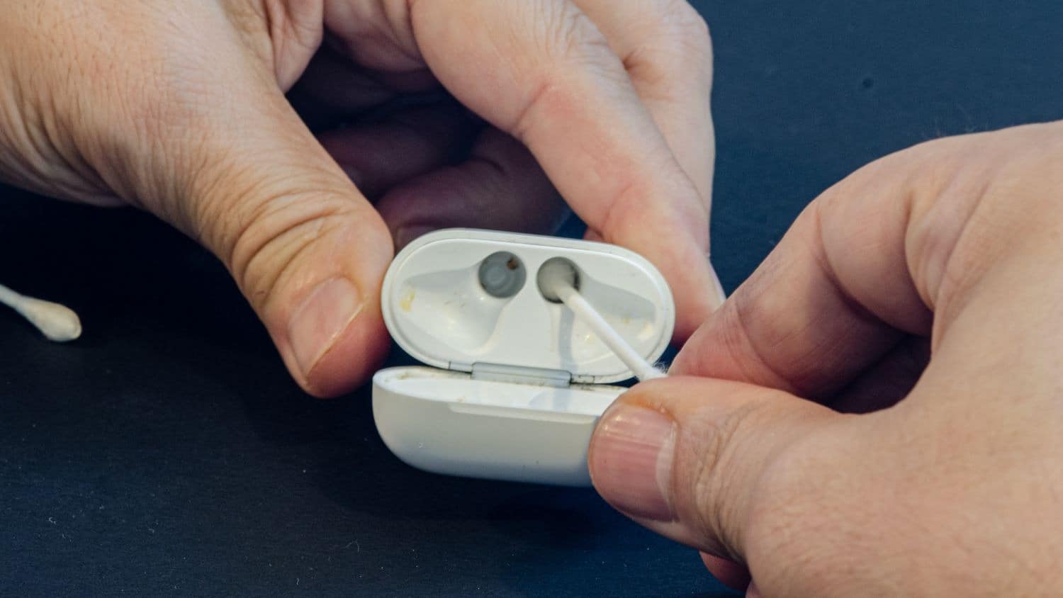 How to clean the charging case of AirPods Pro