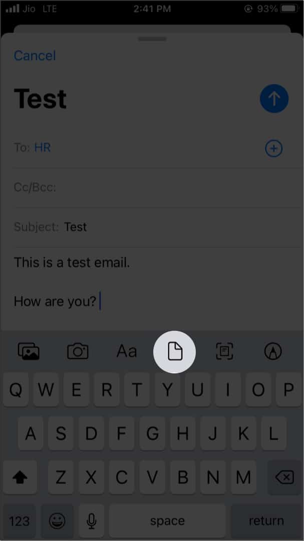 How to insert documents in email using Mail app